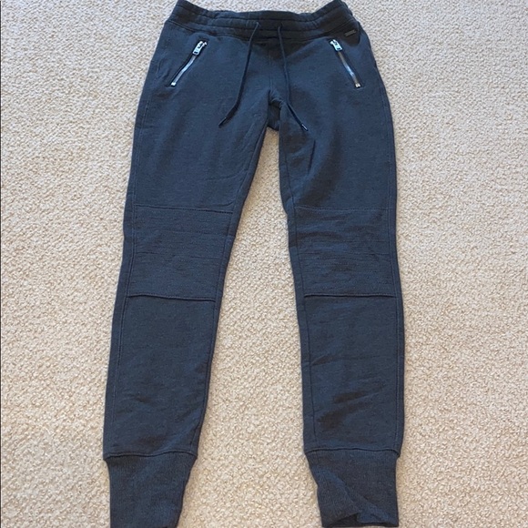 hollister biker jeans